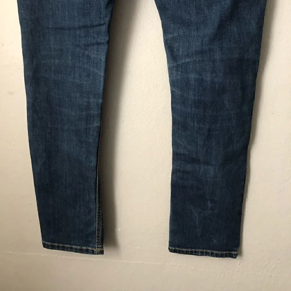 Levi’s performance 511 slim dark Wash denim jeans